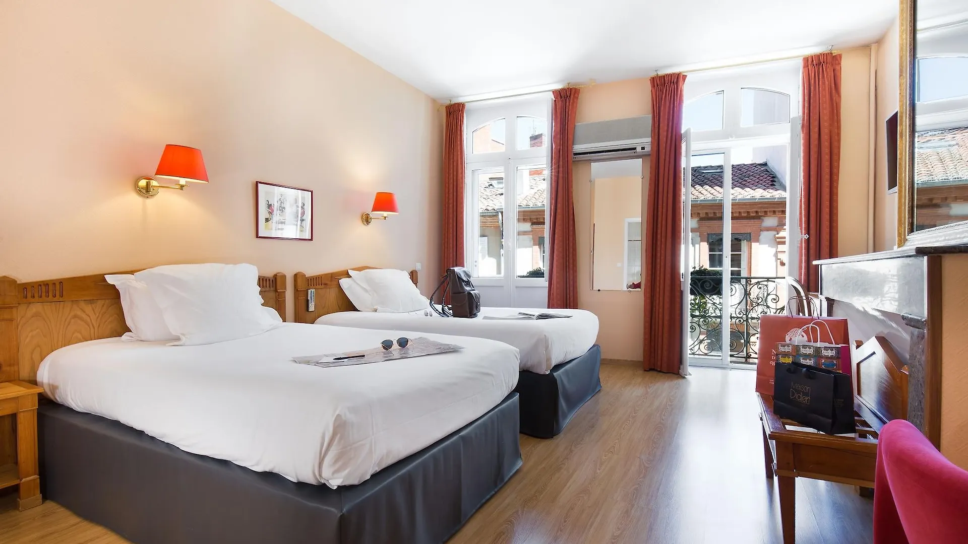 Hotel Albert 1Er Tolosa 3*,